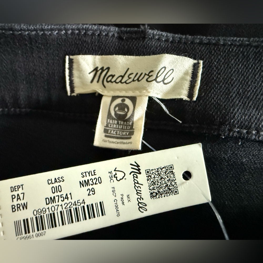 NWT Madewell Mid-Rise Kick Out Ankle Length Black Women’s Jeans - Picture 7 of 9